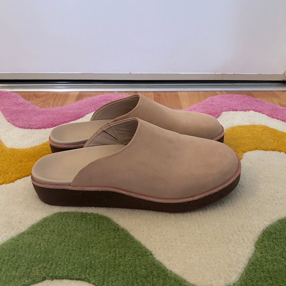 NWOT ABEO Pioneer Clog Size 10 M